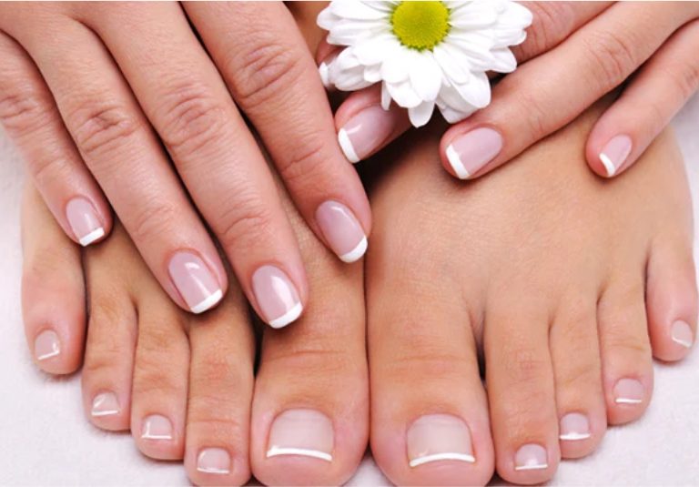 Manicure & Pedicure